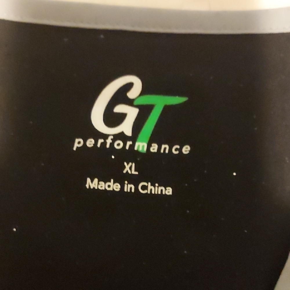 GT Performance Black Ombre sparkle Scrub Top